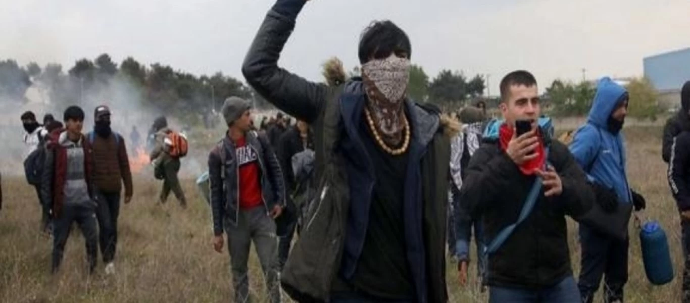 Δεκάδες παράνομοι μετανάστες βολτάρουν στα χωριά του Έβρου αλλά για τον Μ.Χρυσοχοΐδη: «Μειώνονται οι ροές» (βίντεο)